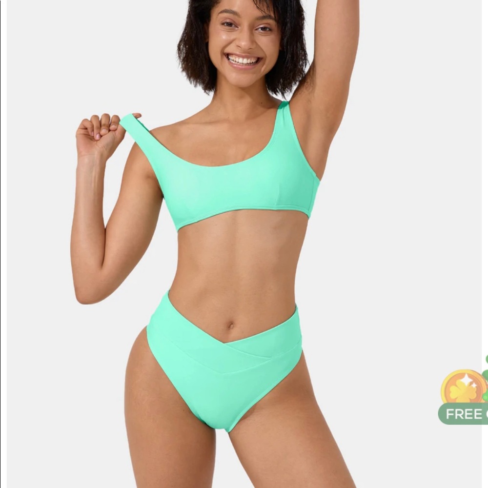 Halara Cross Body bottom - bikini set